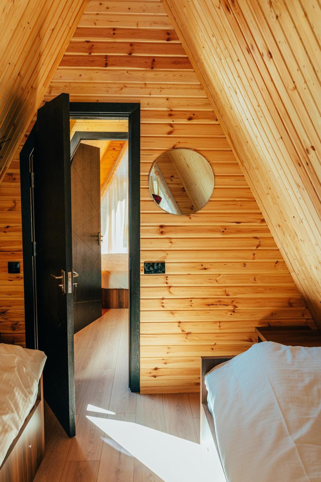 A-frame Wonder Lodge